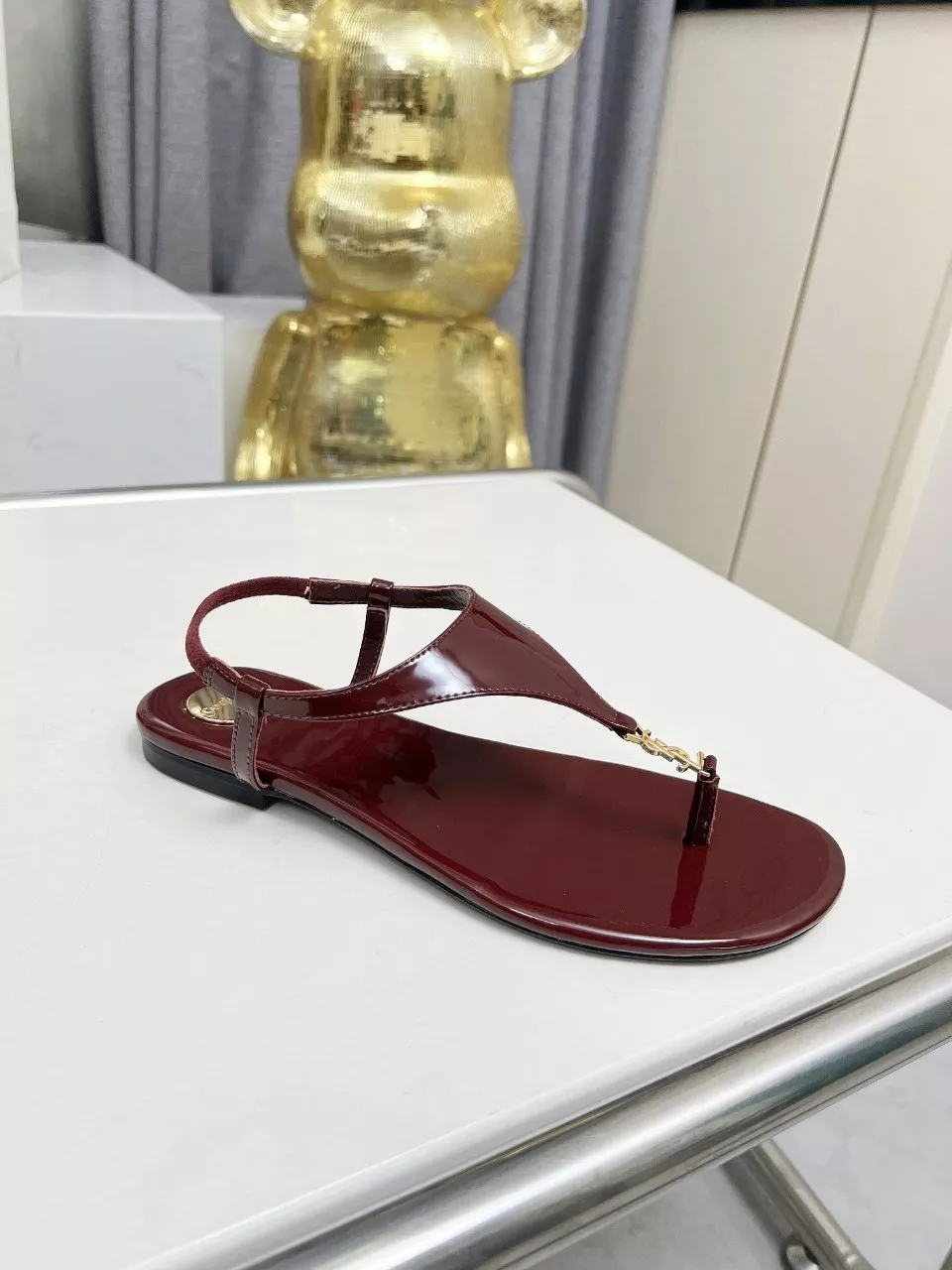 Yves Saint Laurent YSL Sandal For Women Sleek 652