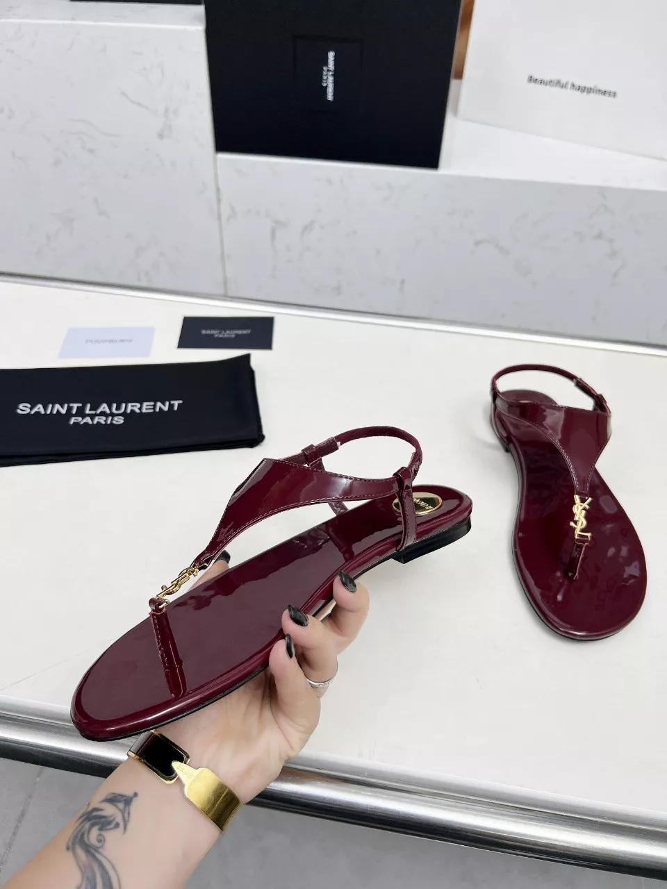 Yves Saint Laurent YSL Sandal For Women Sleek 652