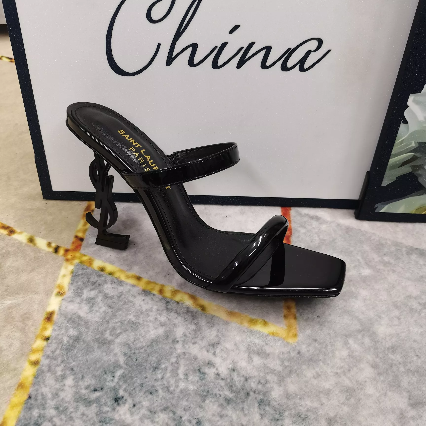 Yves Saint Laurent YSL Sandal For Women Sleek 6717