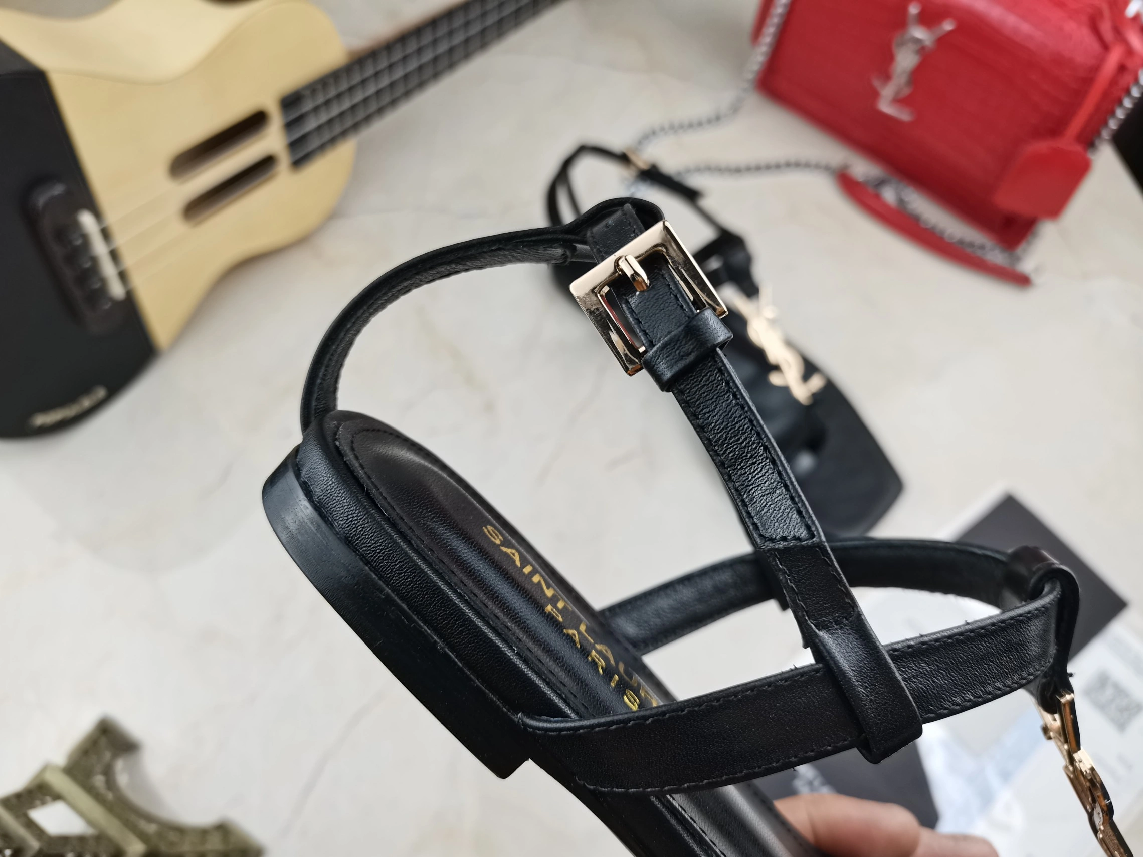 Yves Saint Laurent YSL Sandal For Women StreetReady 2590