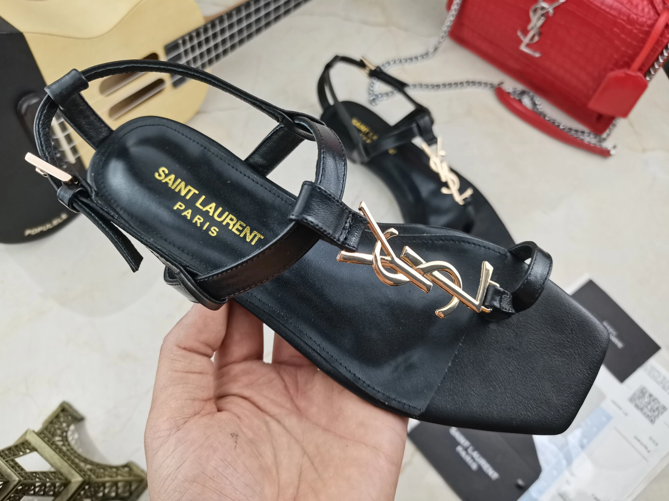 Yves Saint Laurent YSL Sandal For Women StreetReady 2590
