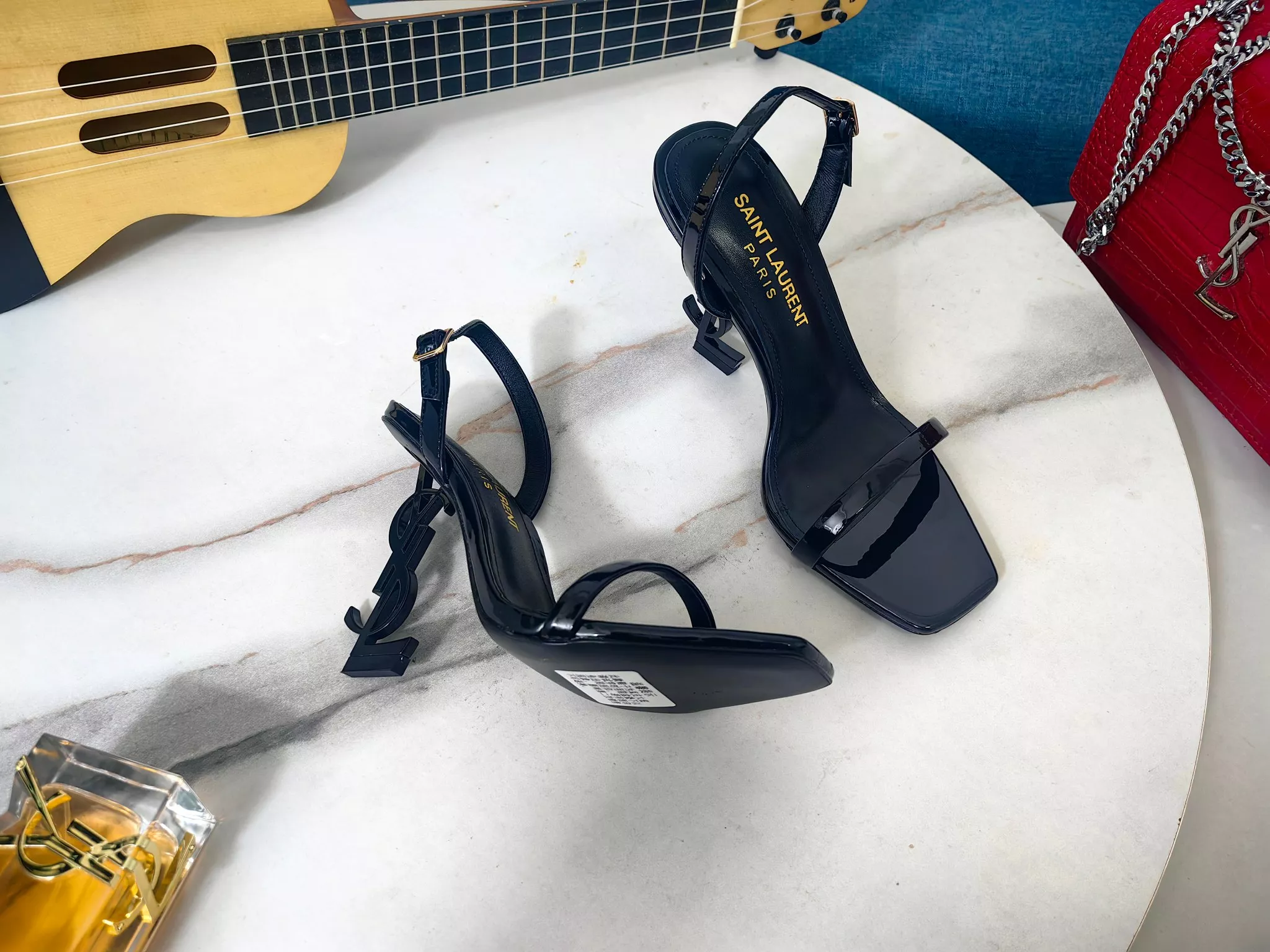 Yves Saint Laurent YSL Sandal For Women Trendsetting 8437