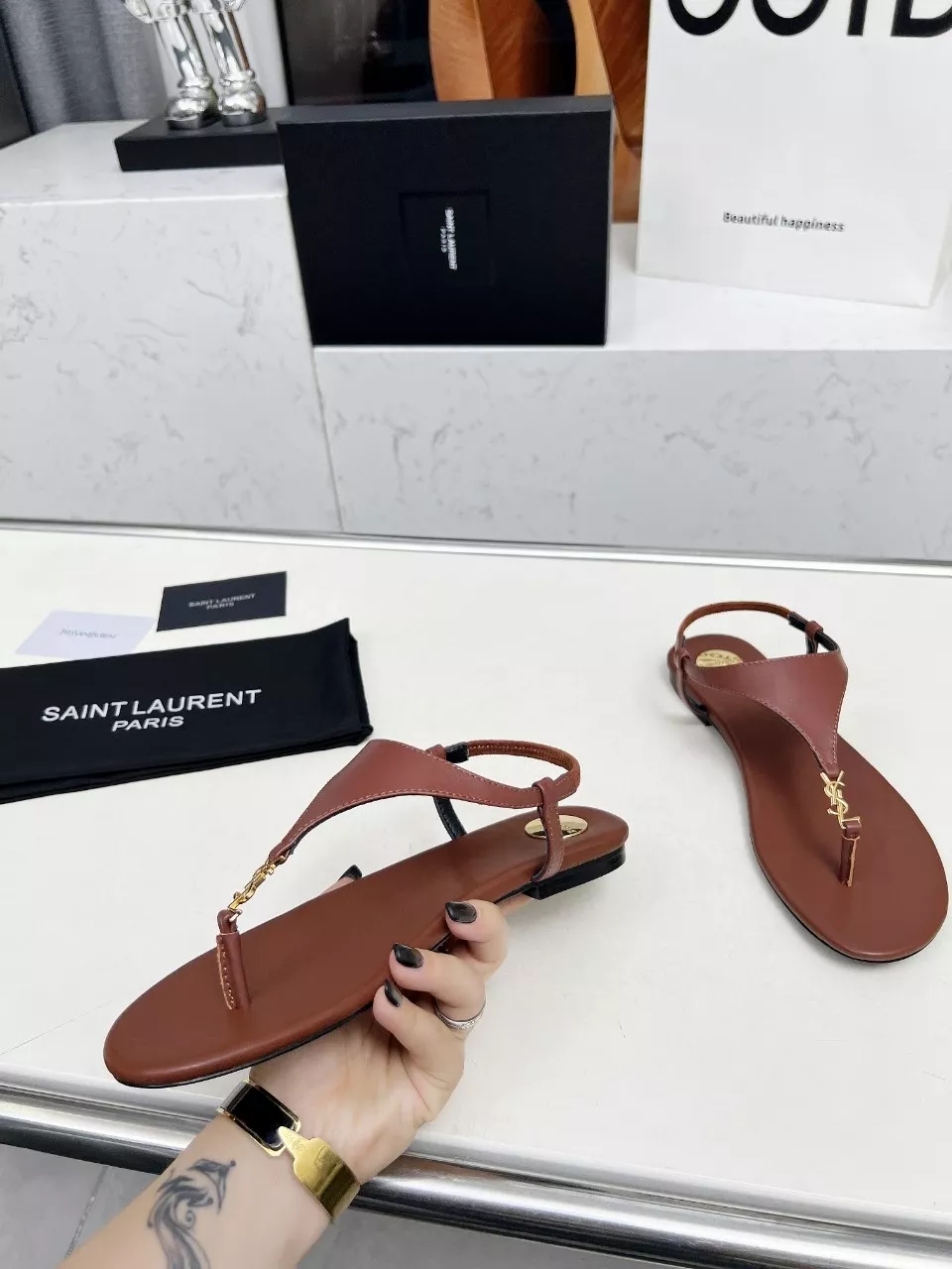 Yves Saint Laurent YSL Sandal For Women Vibrant 2118