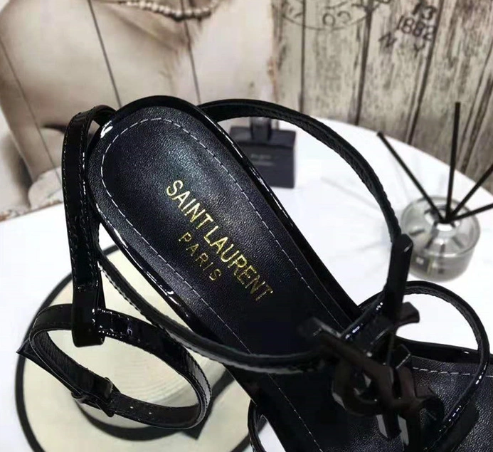 Yves Saint Laurent YSL Sandal For Women Vibrant 9220