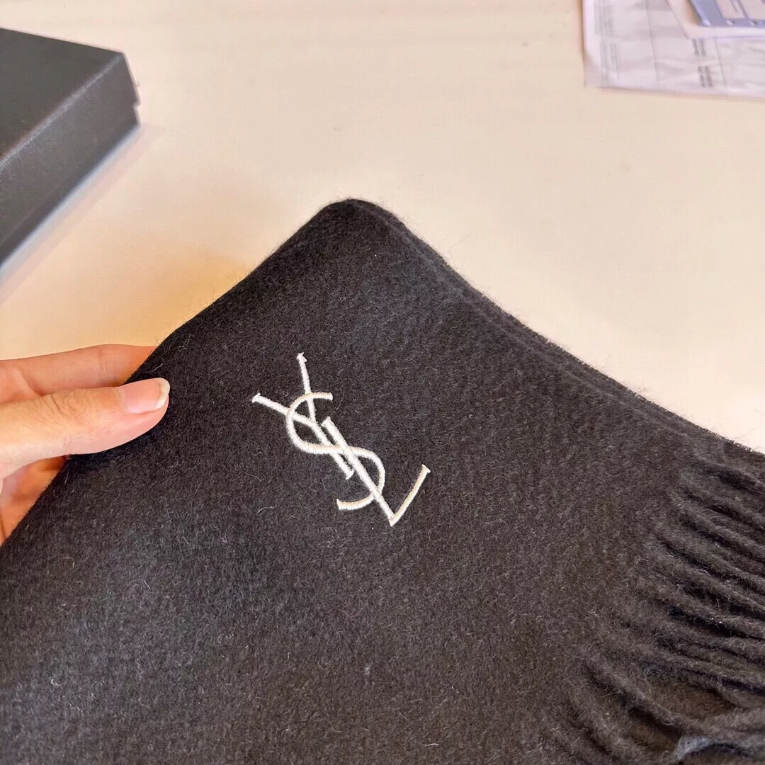 Yves Saint Laurent YSL Scarf For Women Compact 9022