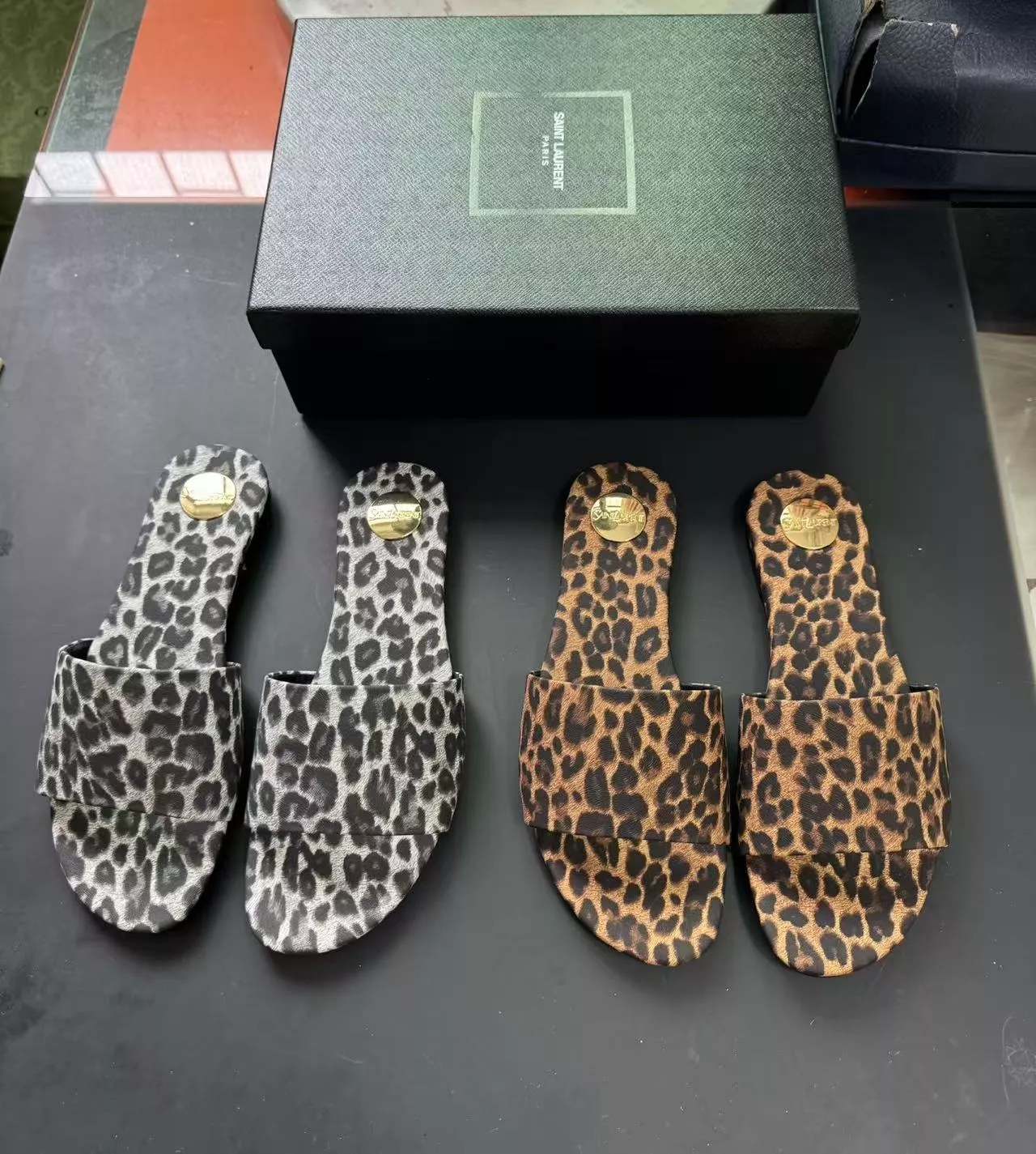 Yves Saint Laurent YSL Slippers For Women Efficient 554