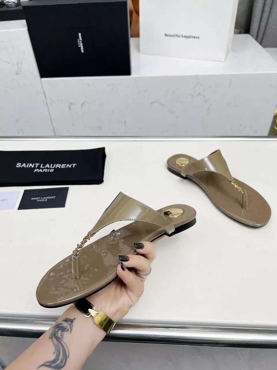 Yves Saint Laurent YSL Slippers For Women Elegant 6999