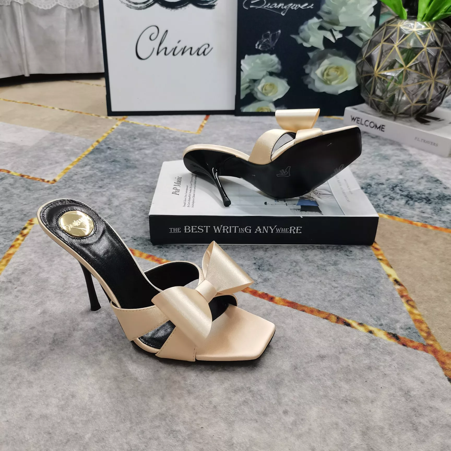 Yves Saint Laurent YSL Slippers For Women EyeCatching 1157