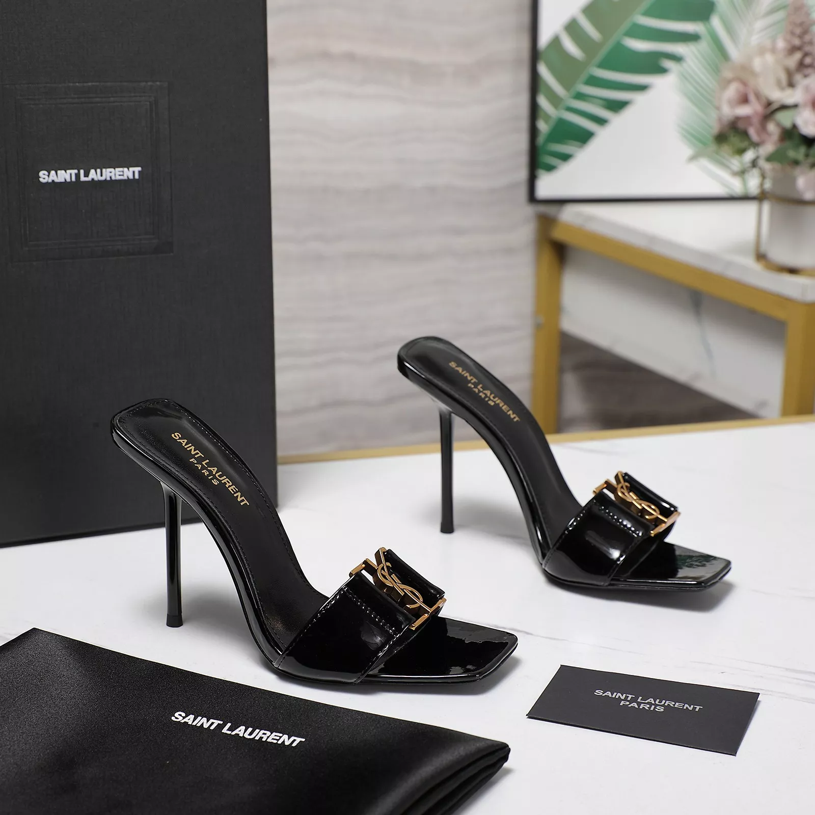 Yves Saint Laurent YSL Slippers For Women GoAnywhere 403