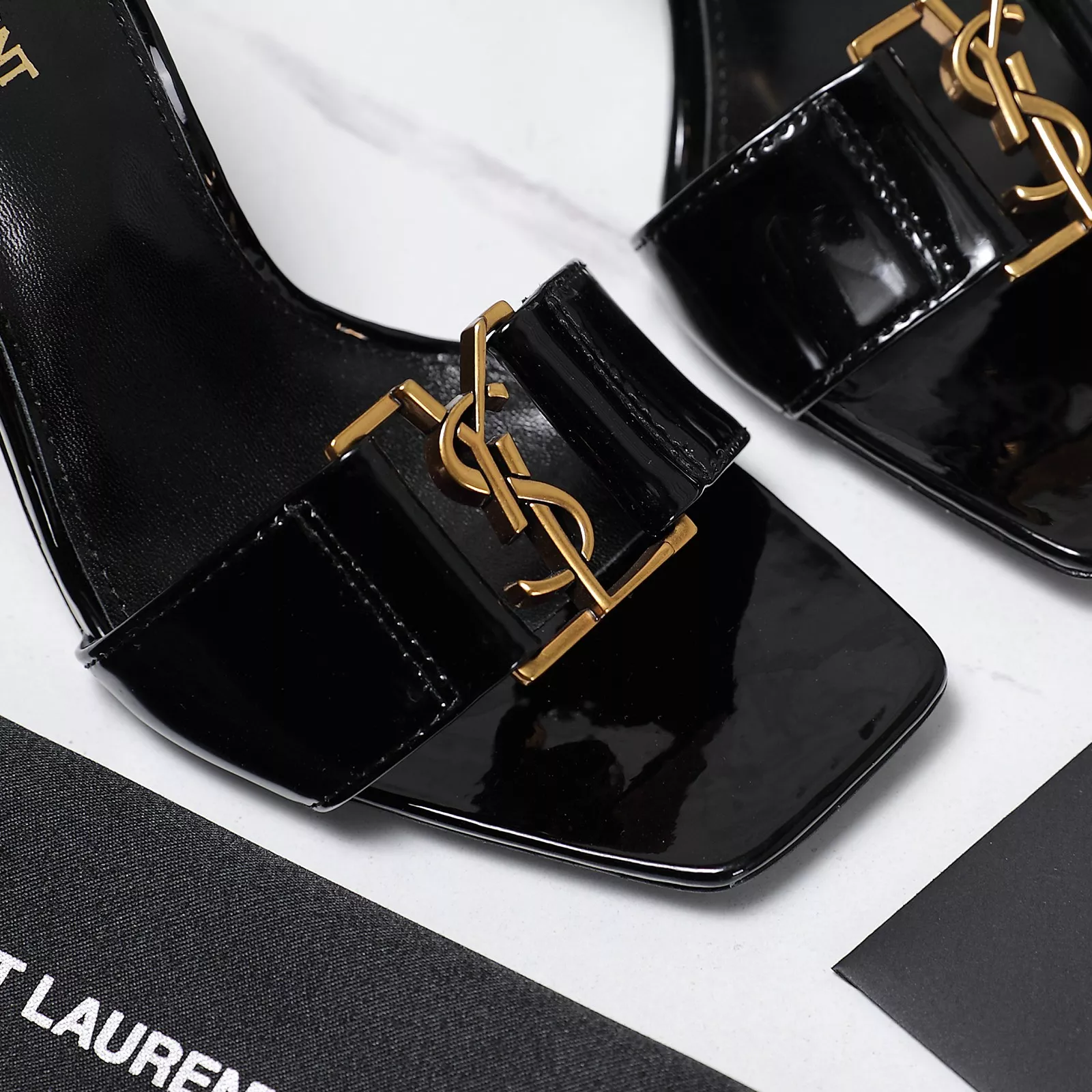 Yves Saint Laurent YSL Slippers For Women GoAnywhere 403