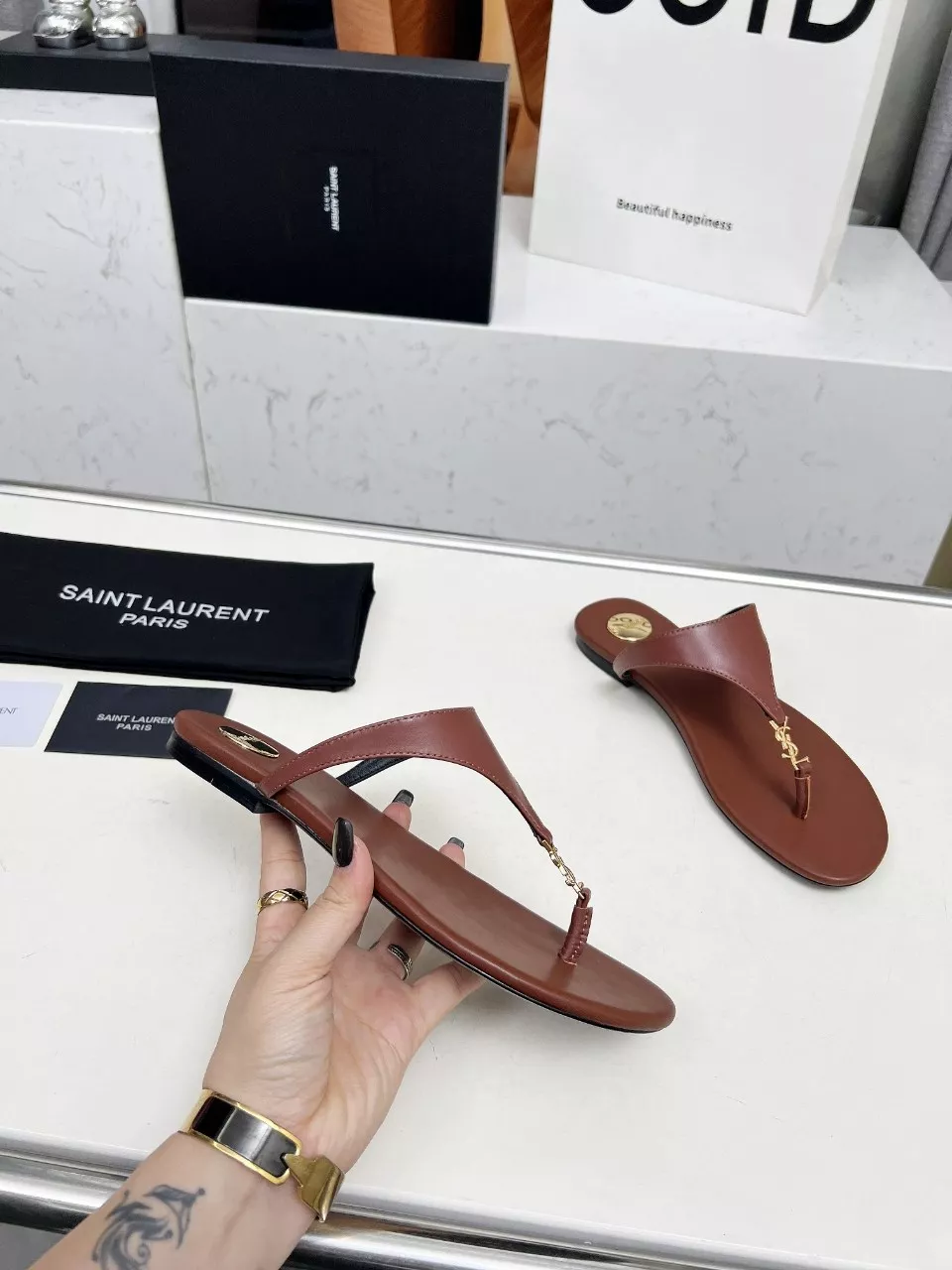 Yves Saint Laurent YSL Slippers For Women Minimalist 1581