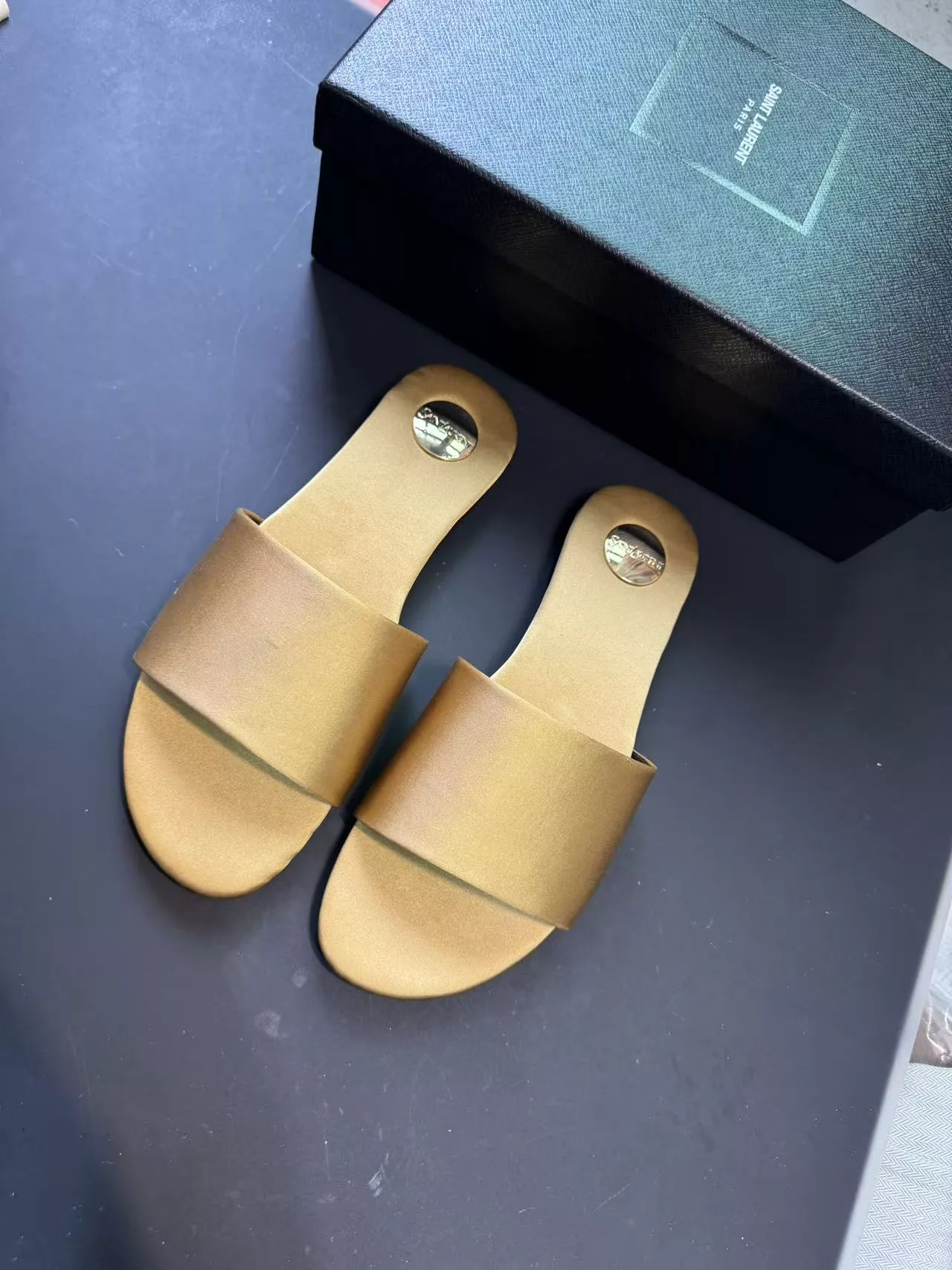Yves Saint Laurent YSL Slippers For Women Timeless 3911