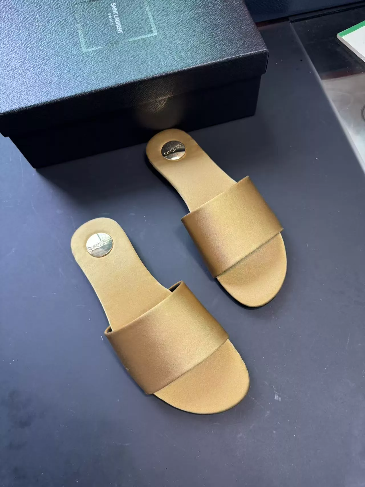 Yves Saint Laurent YSL Slippers For Women Timeless 3911