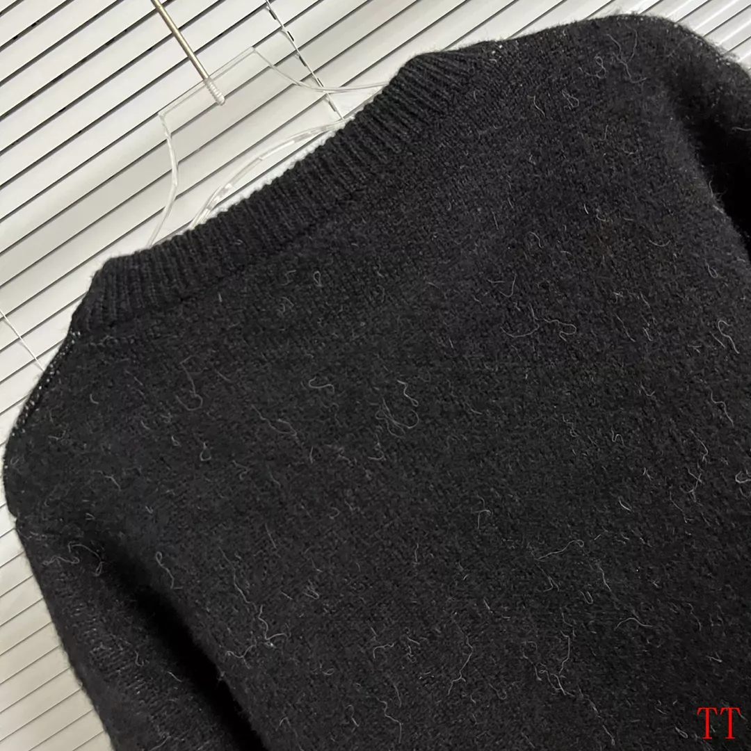 Yves Saint Laurent YSL Sweaters Long Sleeved For Unisex Bold 5961