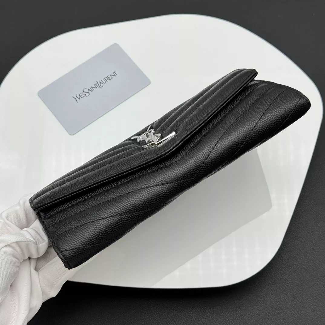 Yves Saint Laurent YSL Wallets Cozy 373
