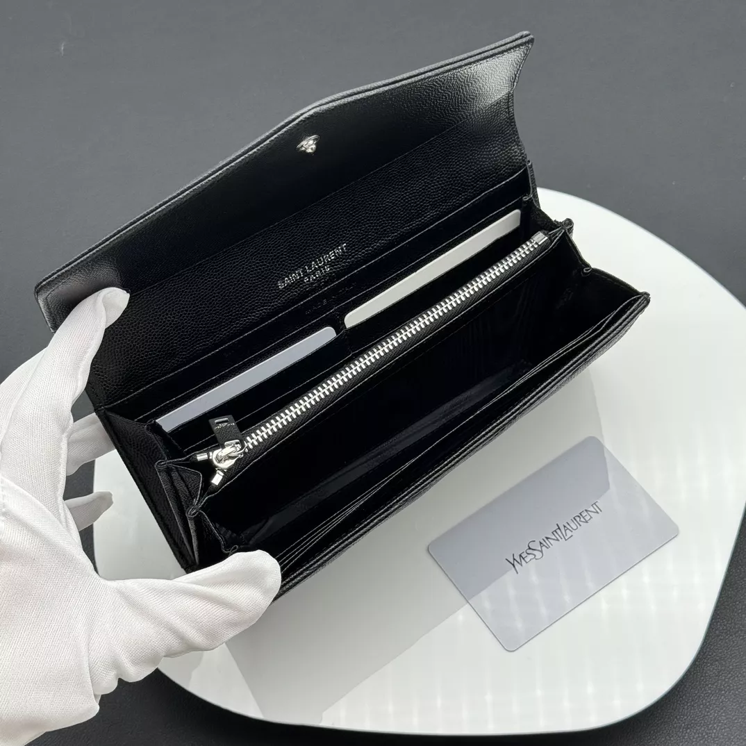 Yves Saint Laurent YSL Wallets Cozy 373
