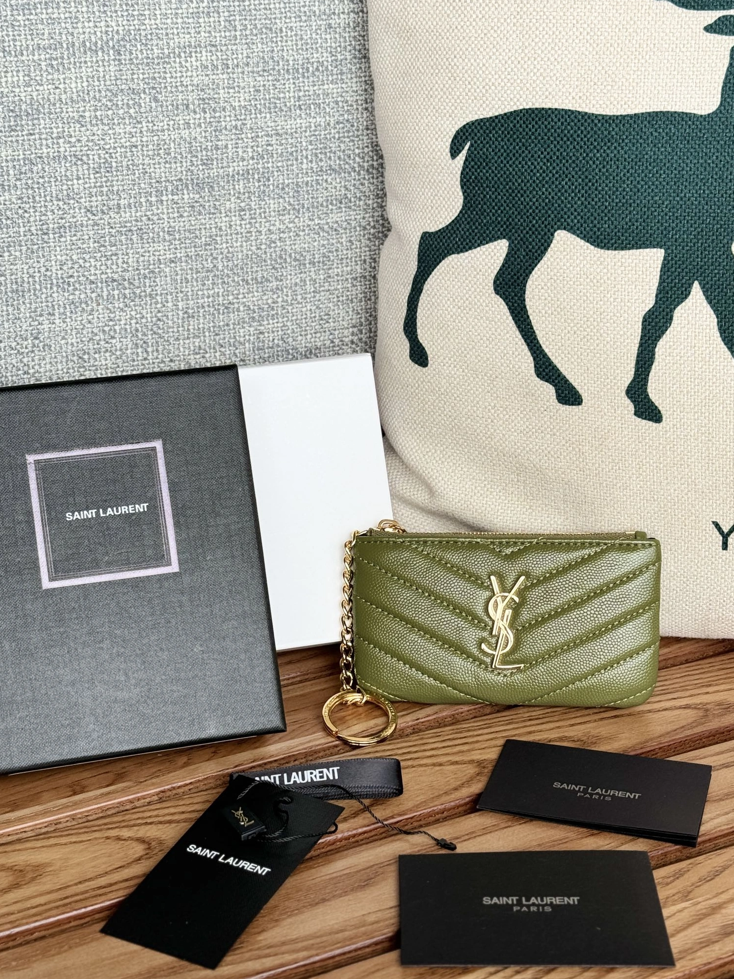 Yves Saint Laurent YSL Walletss ModernLook 7221