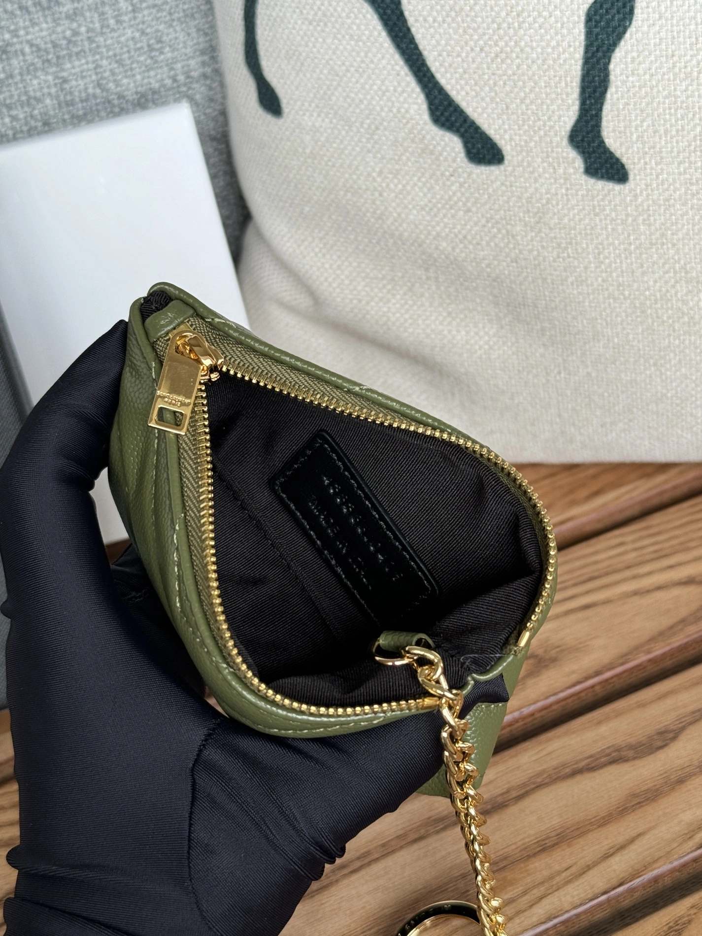 Yves Saint Laurent YSL Walletss ModernLook 7221