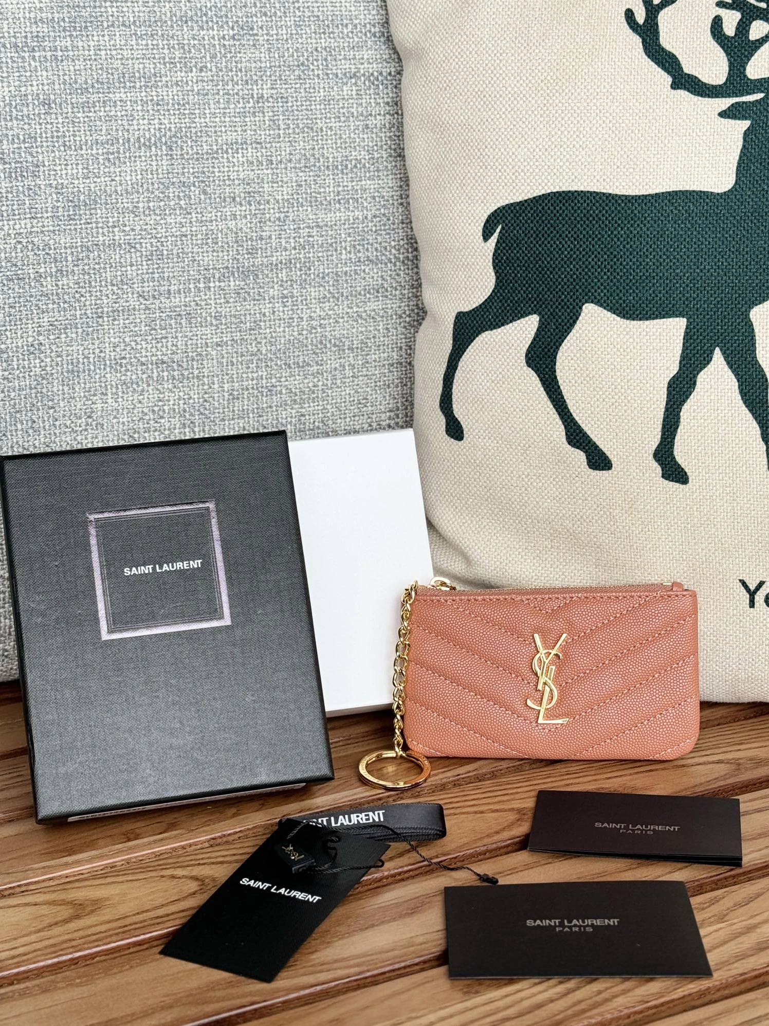 Yves Saint Laurent YSL Walletss Timeless 9166