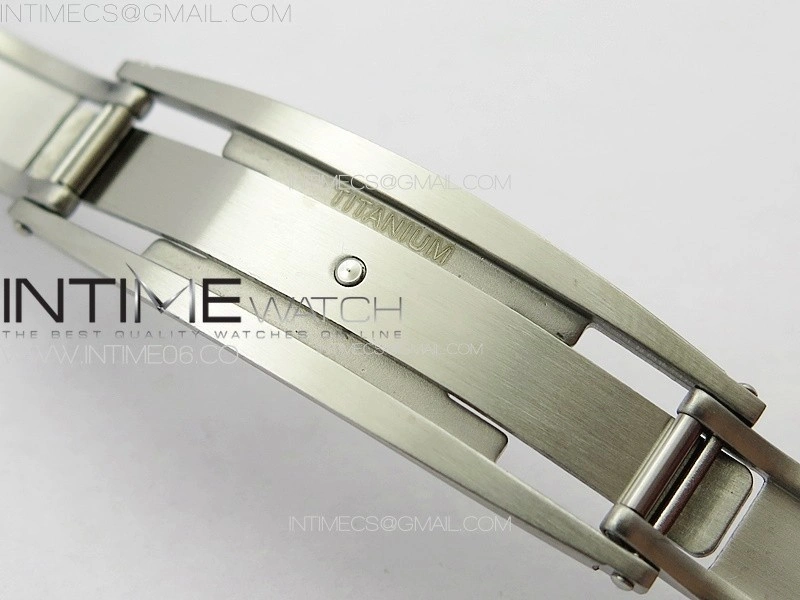 RM035-01 Forged Carbon Case KUF Best Edition Red Crown on Red Rubber Strap MIYOTA8215
