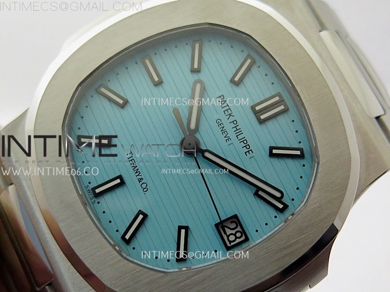 Nautilus 5711 1A-018 PPF 1:1 Best Edition Tiffany Blue Textured Dial on SS Bracelet Super Clone 26-330 V5