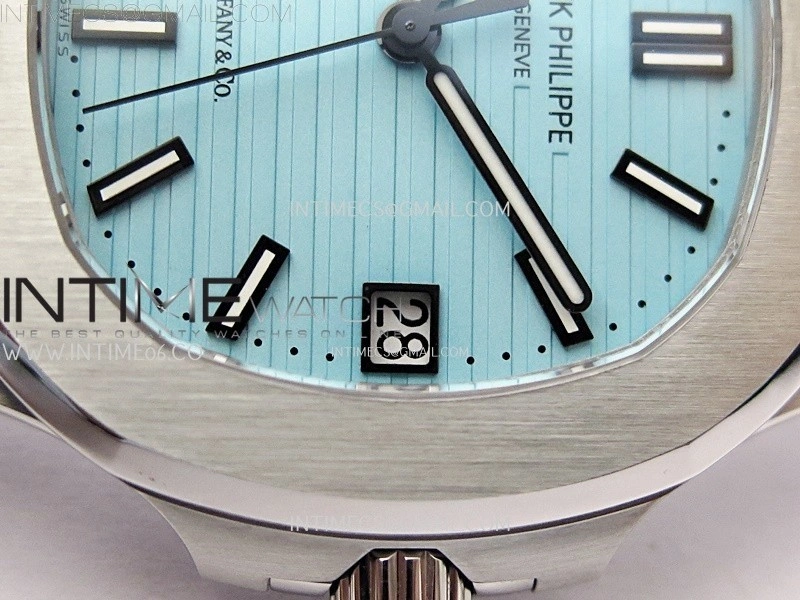Nautilus 5711 1A-018 PPF 1:1 Best Edition Tiffany Blue Textured Dial on SS Bracelet Super Clone 26-330 V5