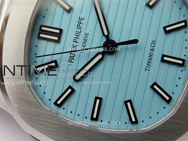 Nautilus 5711 1A-018 PPF 1:1 Best Edition Tiffany Blue Textured Dial on SS Bracelet Super Clone 26-330 V5
