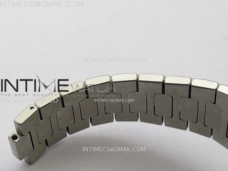Nautilus 5711 1A-018 PPF 1:1 Best Edition Tiffany Blue Textured Dial on SS Bracelet Super Clone 26-330 V5