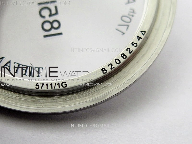 Nautilus 5711 1A-018 PPF 1:1 Best Edition Tiffany Blue Textured Dial on SS Bracelet Super Clone 26-330 V5