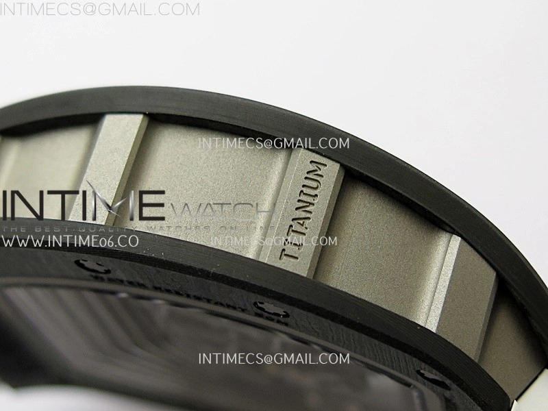 RM055 NTPT Ti APSF 1:1 Best Edition White Inner Bezel White Crown on Rubber Strap RMUL2 Super Clone