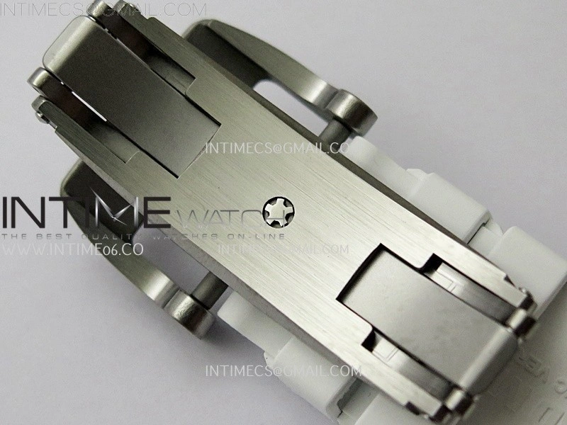 RM055 NTPT Ti APSF 1:1 Best Edition White Inner Bezel White Crown on Rubber Strap RMUL2 Super Clone