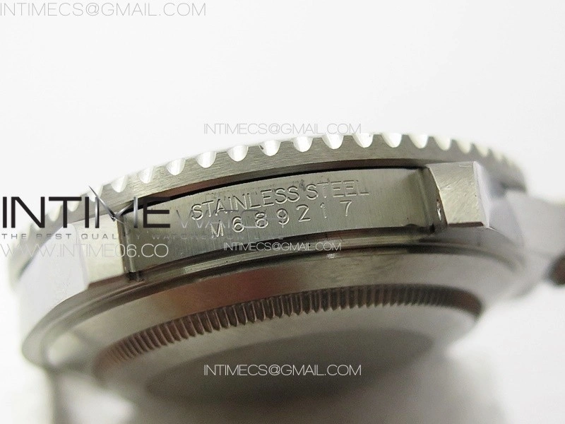 Submariner 16610 LV Green No Rehaut 904L SS RAF 1:1 Best Edition on 904L SS Bracelet SA3135