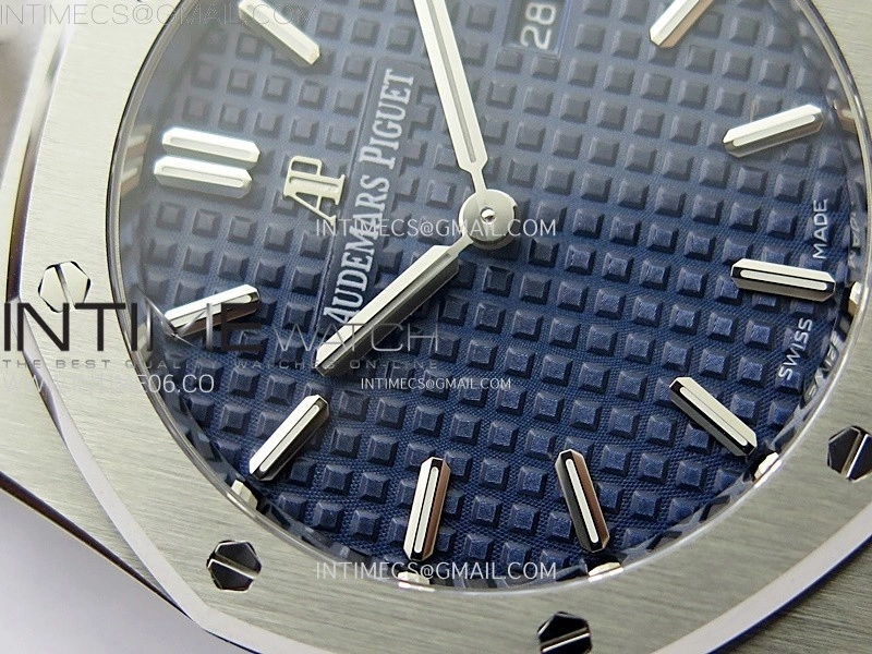 Lady Royal Oak 33mm 67651 SS ZF 1:1 Best Edition Blue Textured Dial on SS Bracelet RONDA Quartz