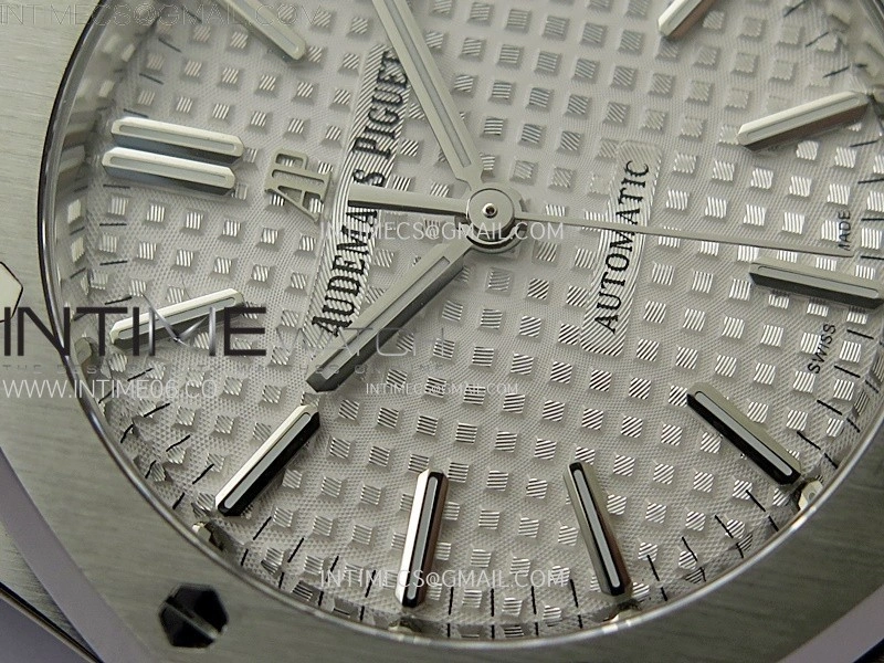 Royal Oak 37mm 15450 SS IPF 1:1 Best Edition Silver Dial on SS Bracelet SA3120 Super Clone