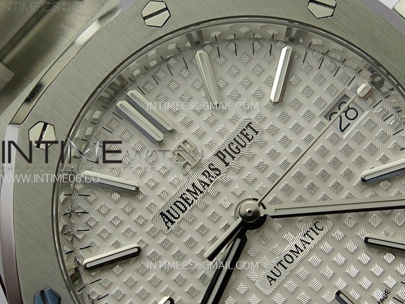 Royal Oak 37mm 15450 SS IPF 1:1 Best Edition Silver Dial on SS Bracelet SA3120 Super Clone