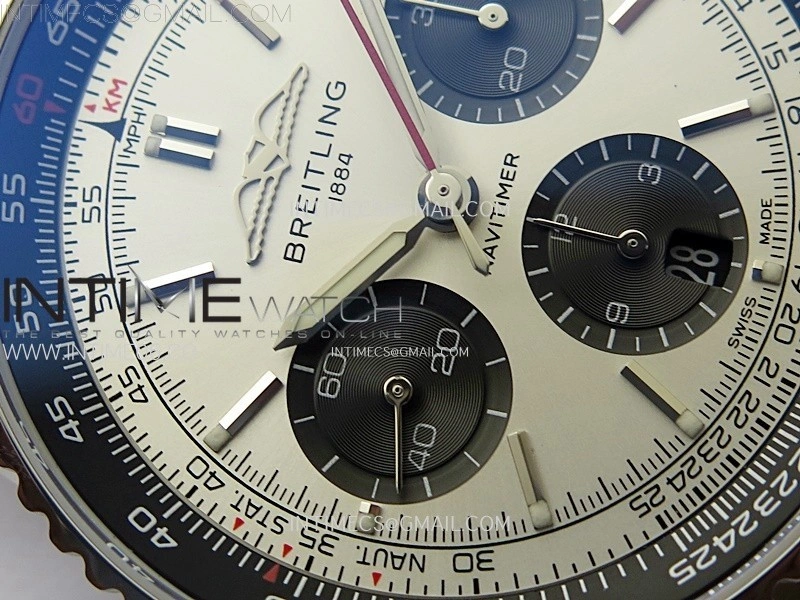 Navitimer B01 43mm SS B50 Best Edition Silver Dial Black Subdial On Brown Leather Strap A7750