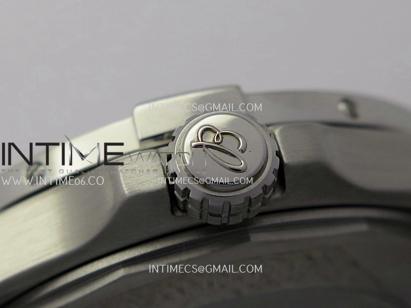 Avenger Chronometer 45mm Red GMT Hand SS B50F 1:1 Best Edition Black Dial On Black Nylon Strap A2836