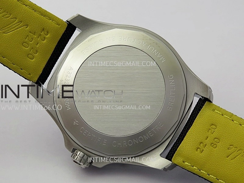 Avenger Chronometer 45mm Red GMT Hand SS B50F 1:1 Best Edition Black Dial On Black Nylon Strap A2836