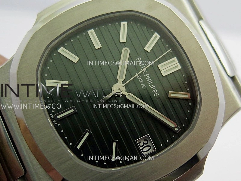 Nautilus 5711 1A SS VF 1:1 Best Edition Green Textured Dial On SS Bracelet Super Clone 324