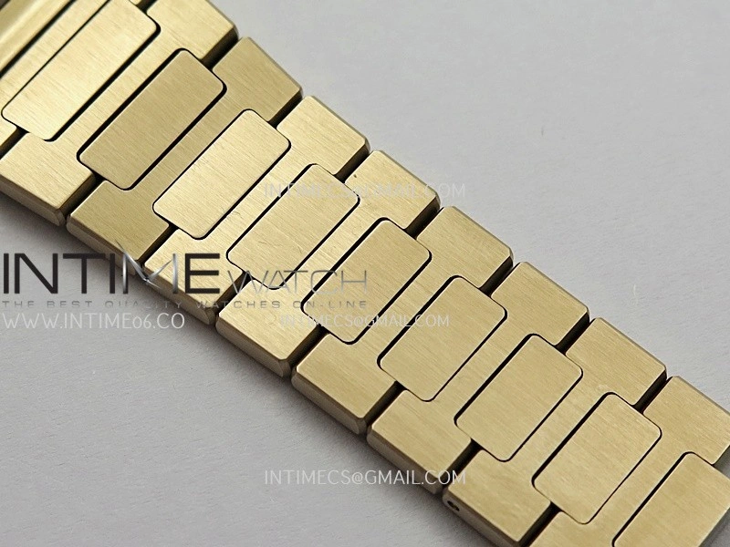 Nautilus 7118 Ladies RG DDF 1:1 Best Edition Silver Dial On RG Bracelet Super Clone DD324