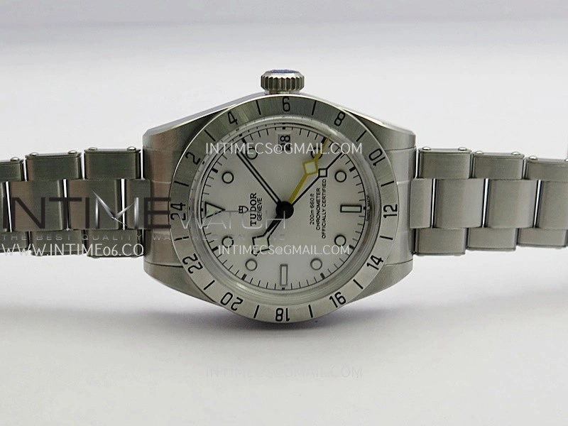 Black Bay M79470 GMT SS ZF 1:1 Best Edition White Dial On SS Bracelet Super Clone 3186