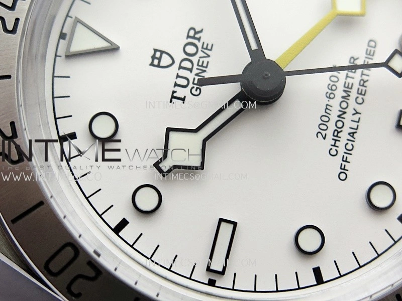 Black Bay M79470 GMT SS ZF 1:1 Best Edition White Dial On SS Bracelet Super Clone 3186