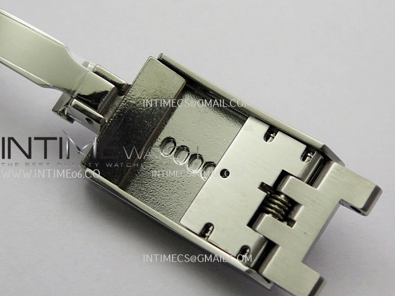 Black Bay M79470 GMT SS ZF 1:1 Best Edition White Dial On SS Bracelet Super Clone 3186