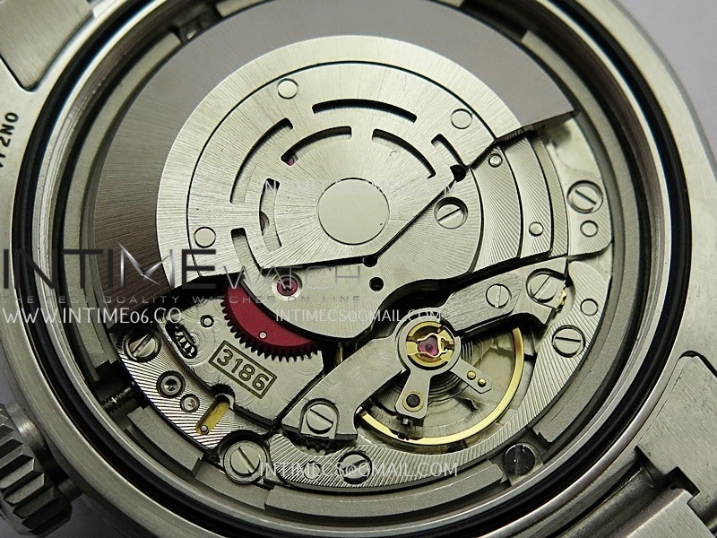 Black Bay M79470 GMT SS ZF 1:1 Best Edition White Dial On SS Bracelet Super Clone 3186