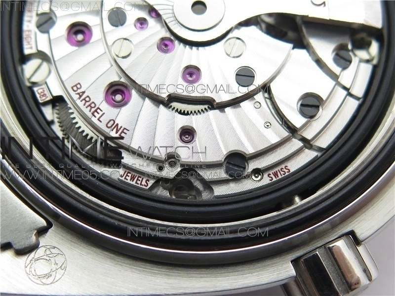 Planet Ocean 600M 'Tai Chi' GMT 43.5mm VSF 1:1 Best Edition Black White Ceramic Bezel and Dial on SS Bracelet A8906 Super Clone