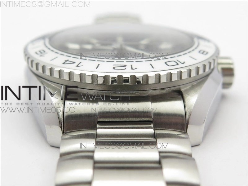 Planet Ocean 600M 'Tai Chi' GMT 43.5mm VSF 1:1 Best Edition Black White Ceramic Bezel and Dial on SS Bracelet A8906 Super Clone