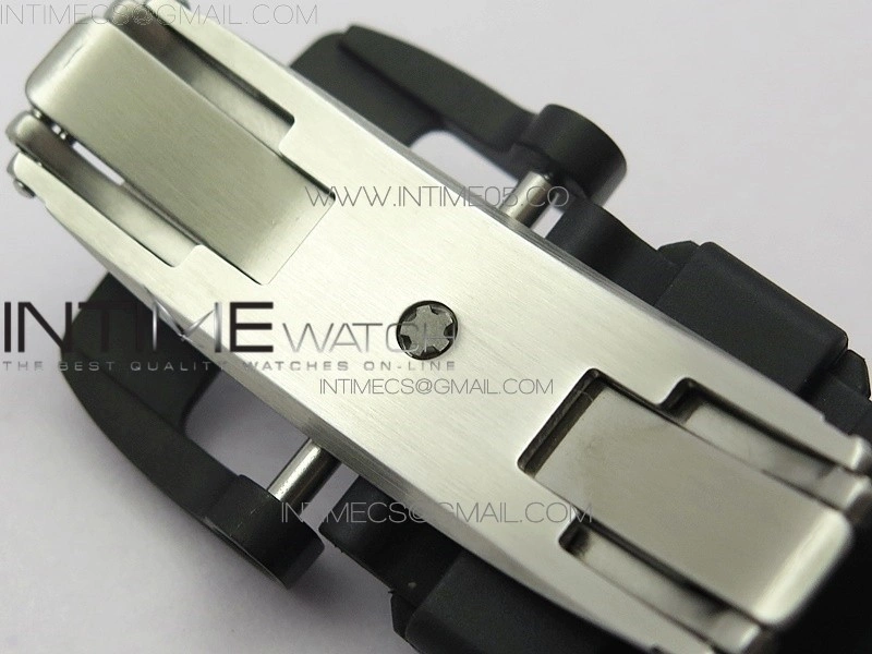 RM011 Carbon Case Carbon Bezel Chronograph KVF 1:1 Best Edition Skeleton Dial on Black Rubber Strap A7750