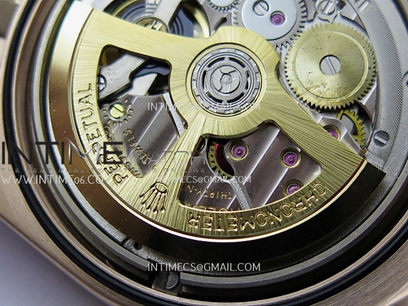 Land Dweller 127285 Diamond Bezel Gain Weight RG B Factory White Dial T Diamond Marker On RG Bracelet A7135