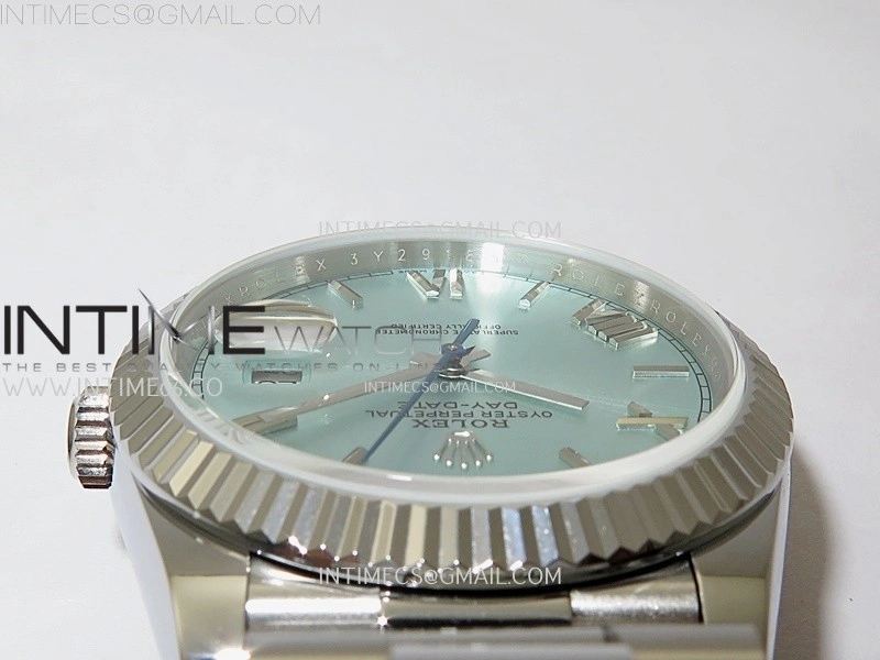 Day Date 228239 40mm 904L SS Bezel QF Gain Weight Ice Blue Dial Roman Markers on SS President Bracelet A2836