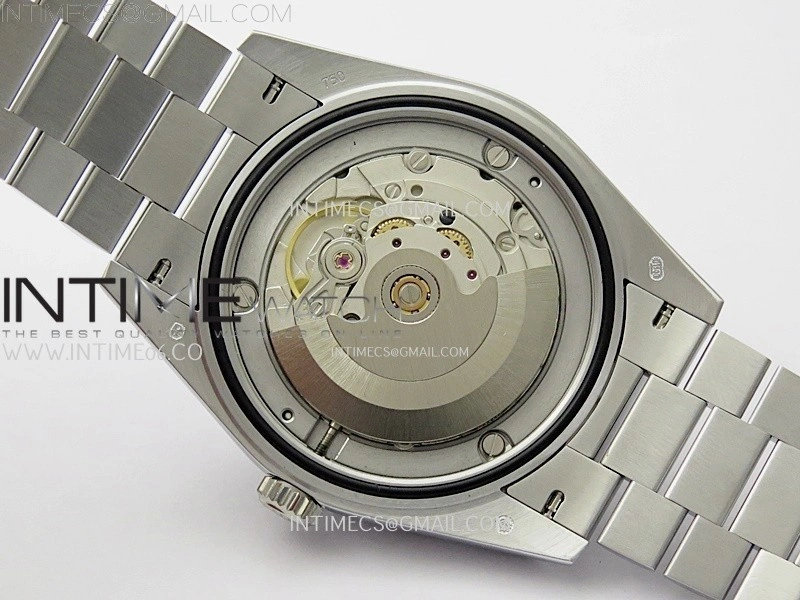 Day Date 228239 40mm 904L SS Bezel QF Gain Weight Ice Blue Dial Roman Markers on SS President Bracelet A2836